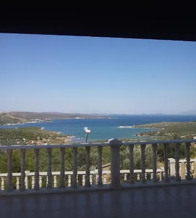 Hotel Arko Sitesi *